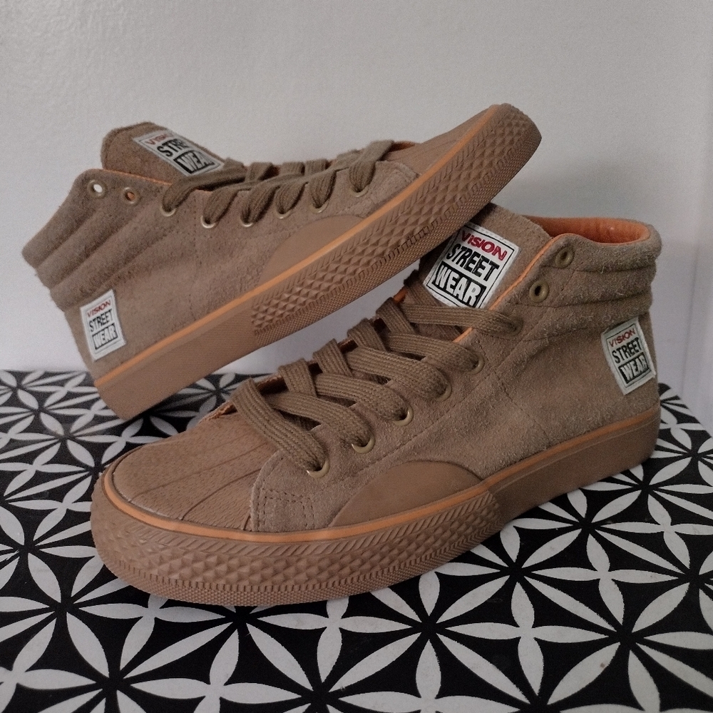 Vision Street Wear Tan Suede Skateboard Shoes NEW